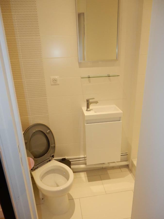 Studio Port Cergy Luaran gambar